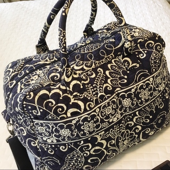 Vera Bradley Handbags - Large VERA BRADLEY navy & white duffle bag tote